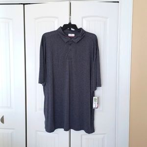 Men's collared pullover.